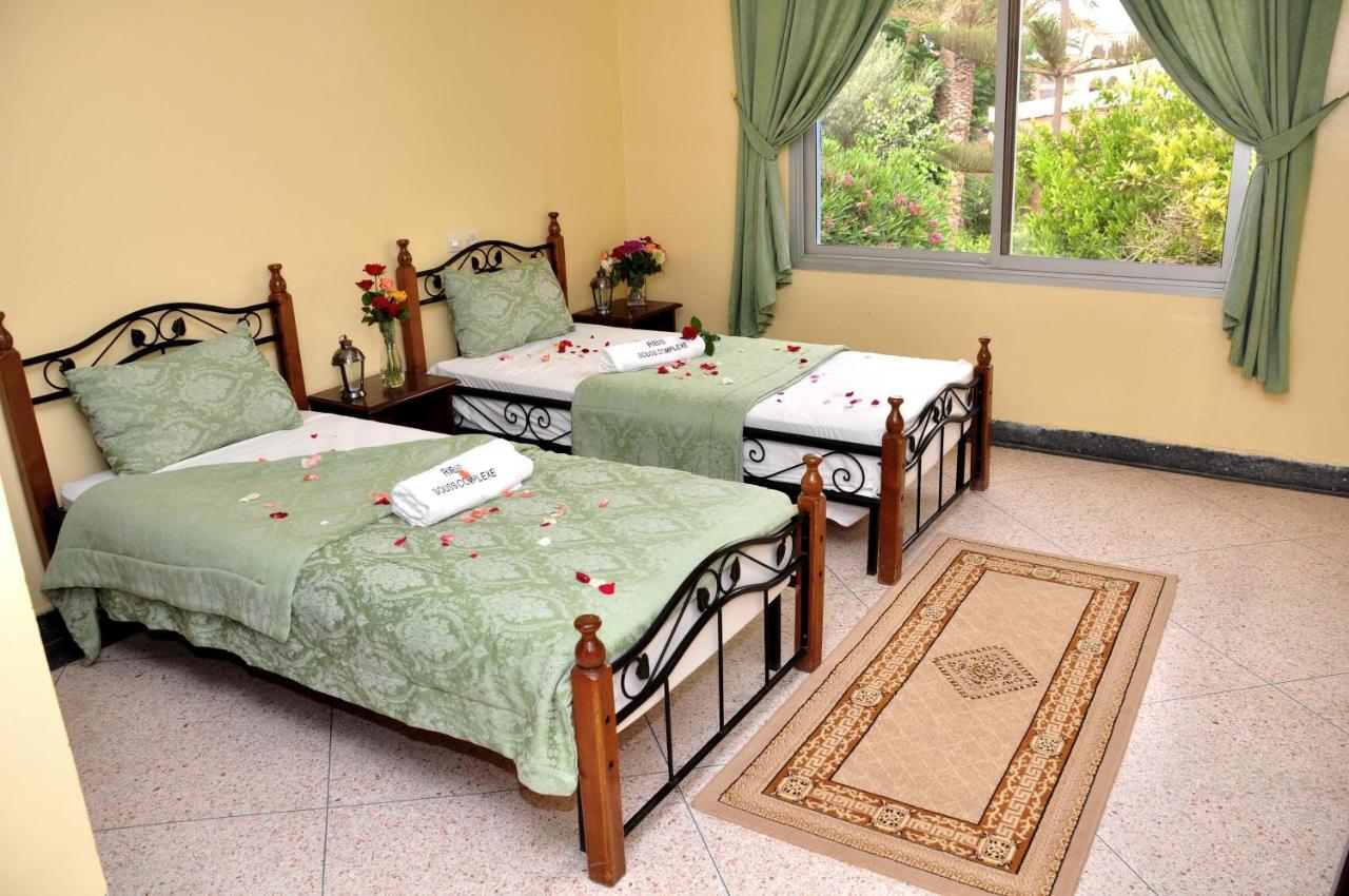 Hotel Ribis Ait Melloul  Buitenkant foto